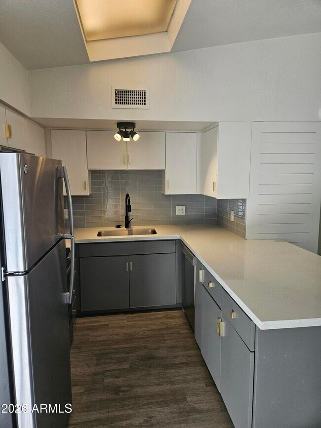 Building Photo - 2336 N 46th St