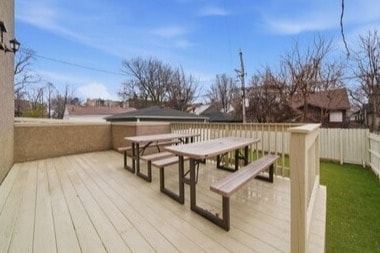 Building Photo - 4545 Lawndale Ave