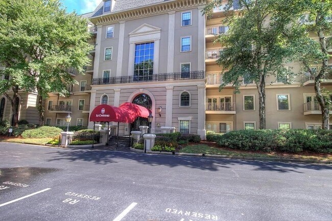 Building Photo - 2865 Lenox Rd NE