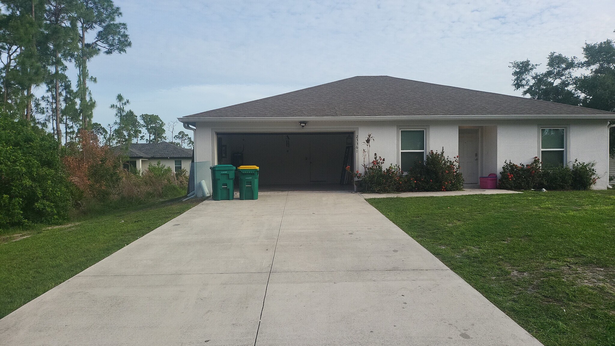 Building Photo - 23361 Avacado Ave