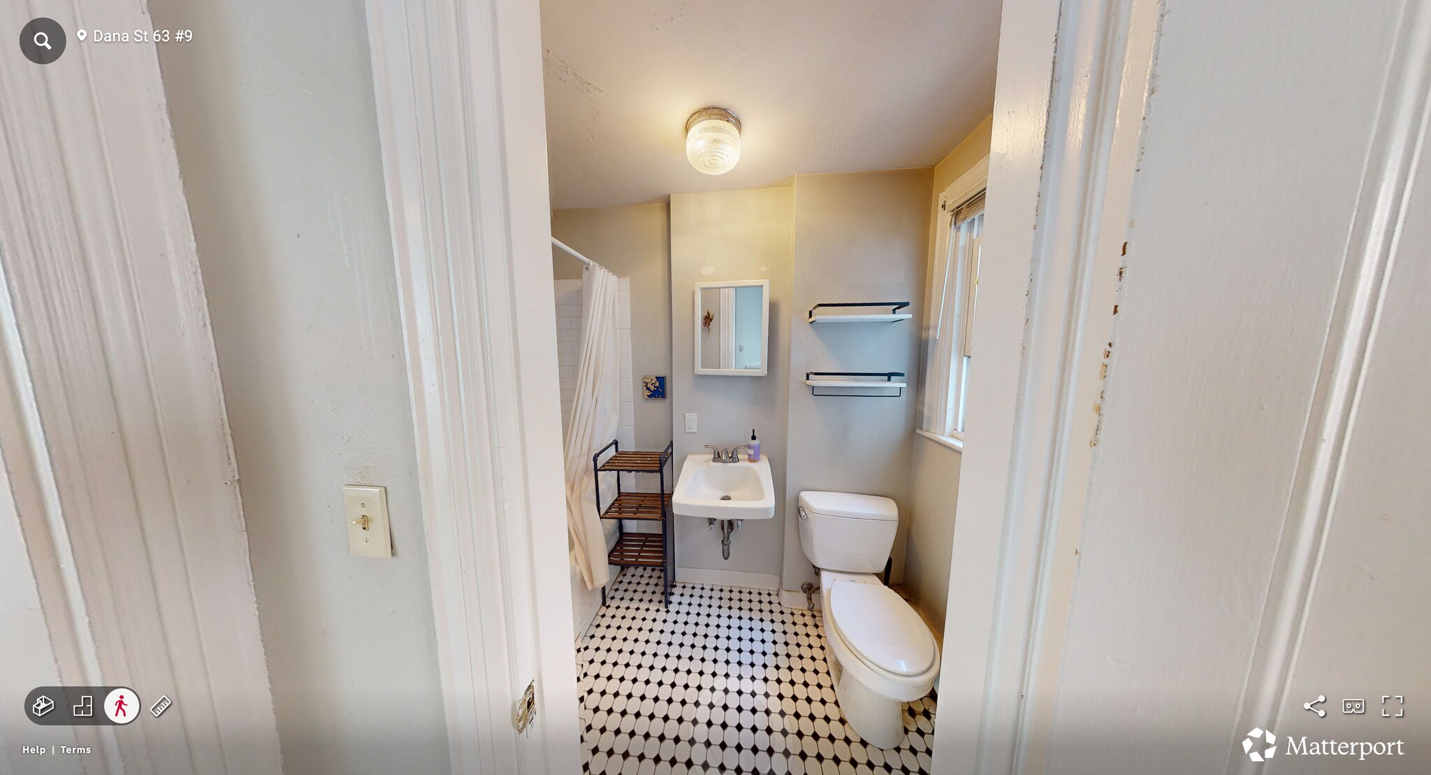 Building Photo - 61 Dana St