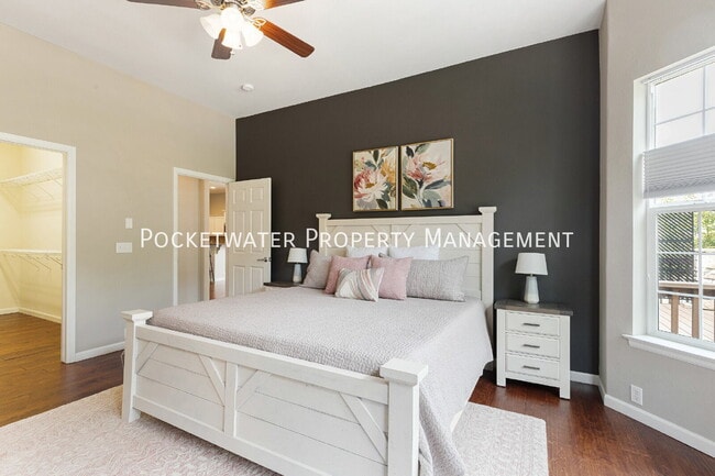 Building Photo - 3533 Parkside Center Dr