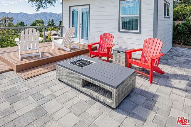 Building Photo - 2620 Sea Pine Ln