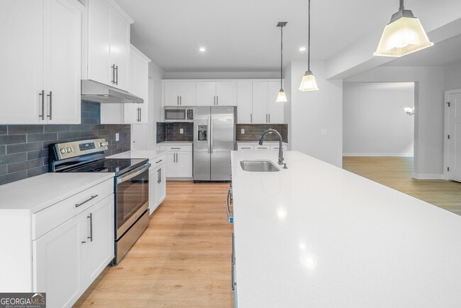 Building Photo - 533 Daffodil Ln