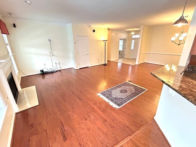 Building Photo - 3129 Gallahad Dr