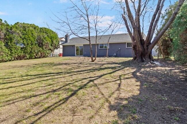 Building Photo - 8418 N 117th E Ave