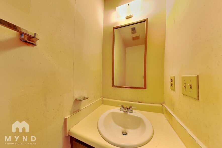 Building Photo - 4317 Presley Ct