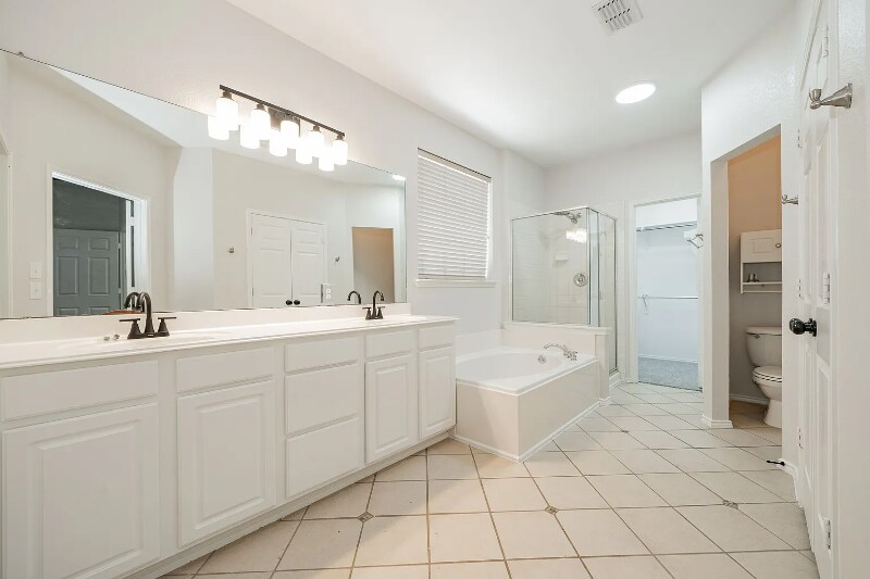 Building Photo - 2711 Eganridge Ln
