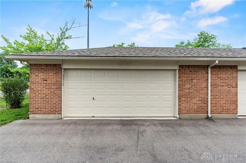 Building Photo - 3519 Spanish Villa Dr