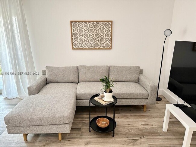 Building Photo - 4544 NW 79th Ave