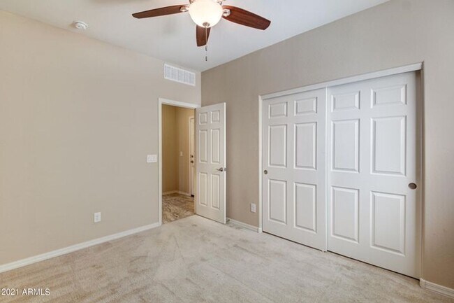 Building Photo - 40876 W Tamara Ln