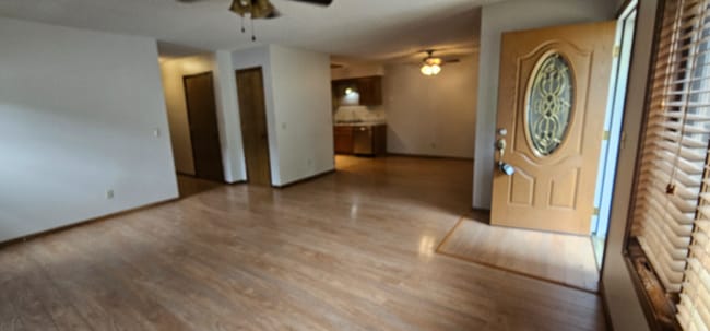 Building Photo - 1022 W Catalpa St