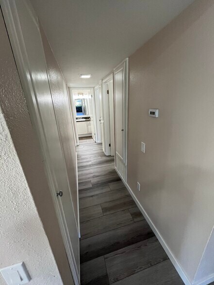 Building Photo - 17131 W Bernardo Dr