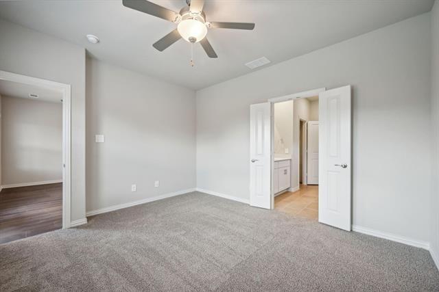 Building Photo - 518 Willet Dr