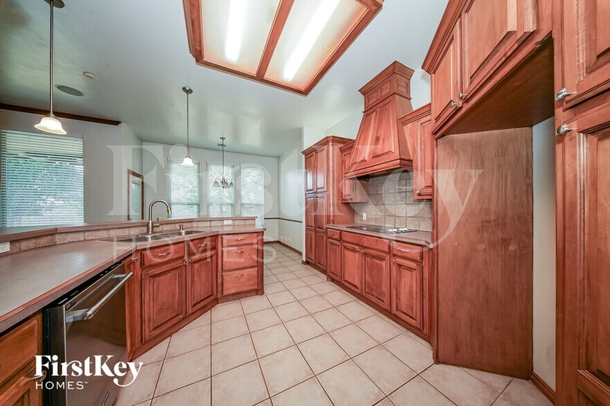 Building Photo - 1417 SW 133rd St