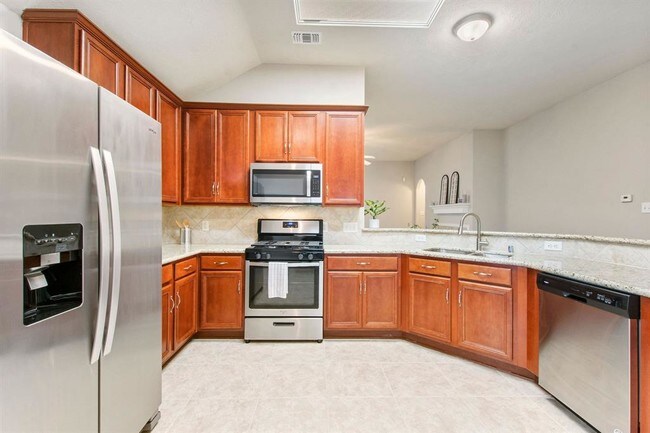 Building Photo - 21711 Debray Dr