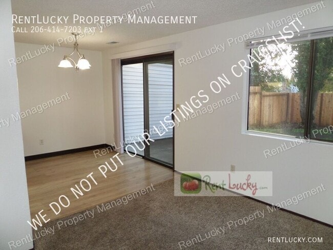 Building Photo - 33033 22nd Pl S