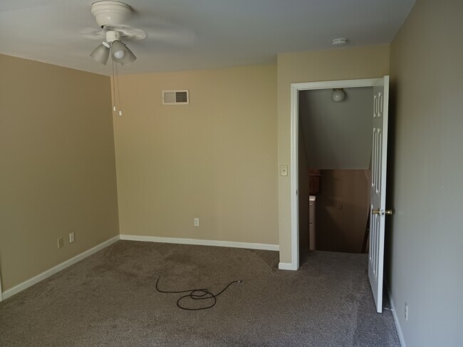 Building Photo - 130 W Midvale Ave