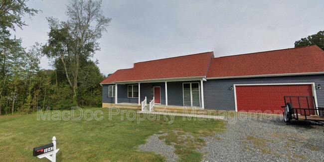 Building Photo - 1043 Julian Dr