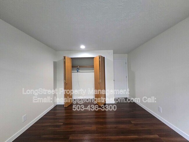 Building Photo - 2018 Nut Tree Dr NW