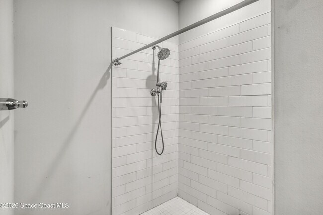 Building Photo - 814 Nightengale St