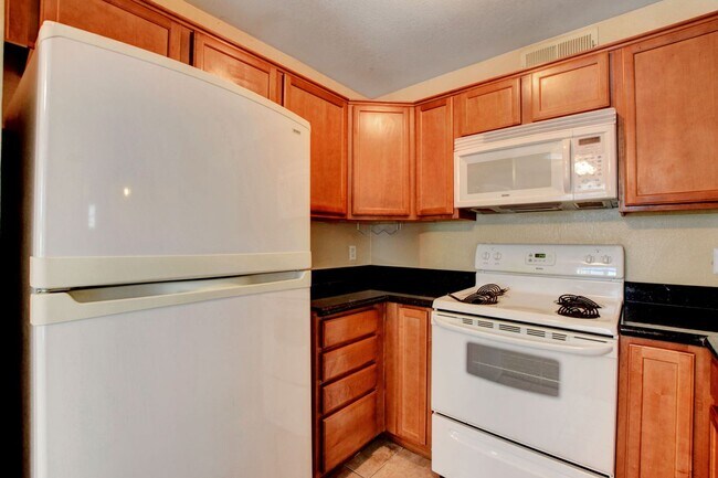 Building Photo - 3145 E Flamingo Rd