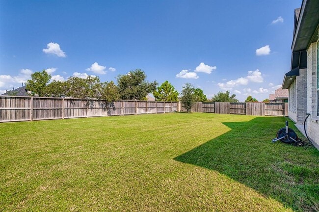 Building Photo - 9818 Wright Dr