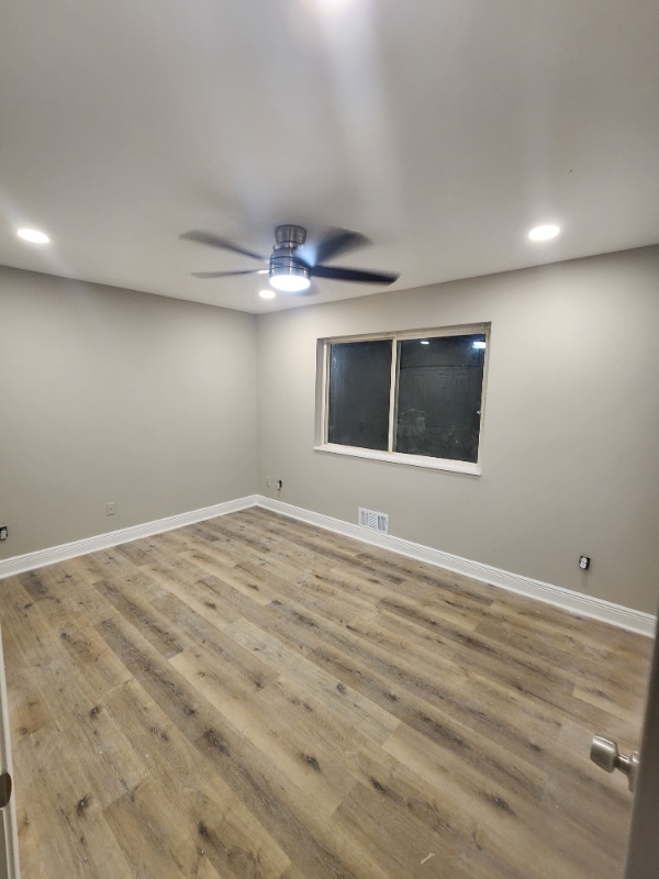 Building Photo - 0 W Lake Ave NW