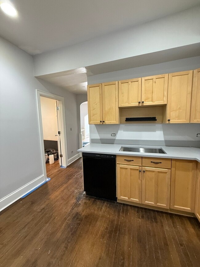 Building Photo - 3252 W Crystal St