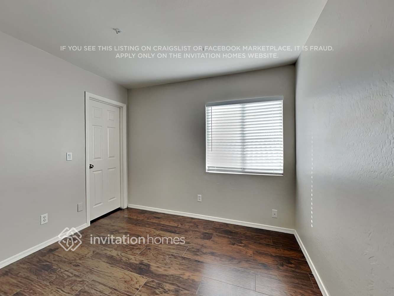 Building Photo - 12029 W Corrine Dr