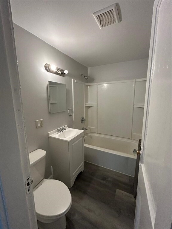 Building Photo - 17 Leyfred Terrace