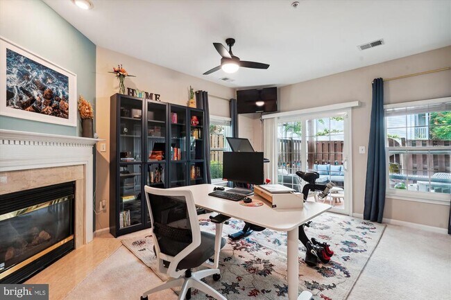 Building Photo - 5310 Chieftain Cir