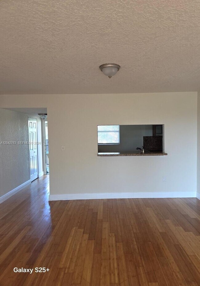 Building Photo - 1800 SW 81st Ave