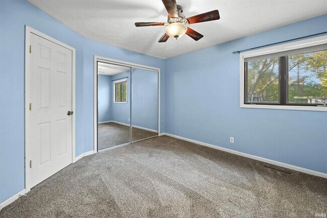 Building Photo - 4 BR Home in Bar Barry Heights