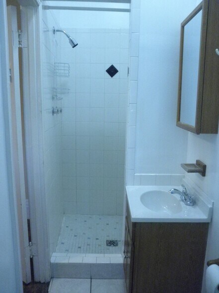 Building Photo - 2214 Channing Way