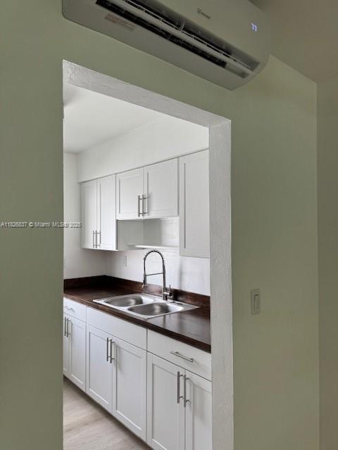 Building Photo - 1311 Bayview Dr