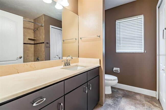 Building Photo - 25001 Bandana Ct