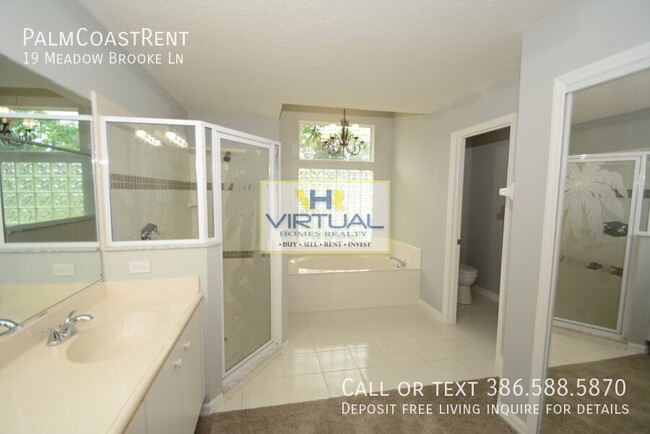 Building Photo - "Charming 3-Bed Oasis with Pool in Ormond ...