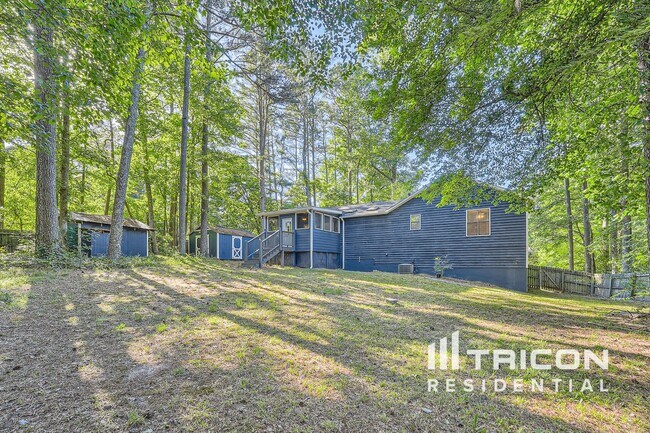 Building Photo - 3497 Hill Ln