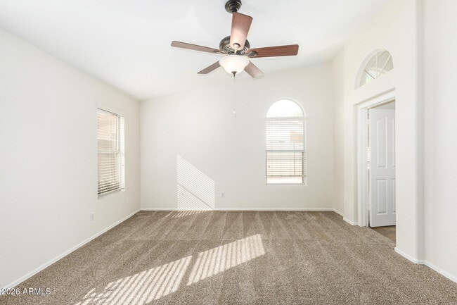 Building Photo - 1180 W Jeanine Dr