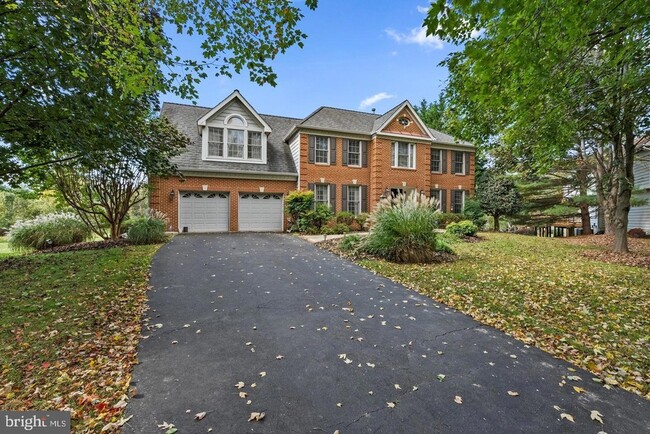 Building Photo - 4556 Minuteman Dr
