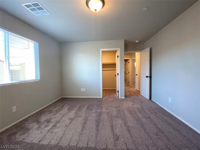 Building Photo - 4451 Sapphire Moon Ave