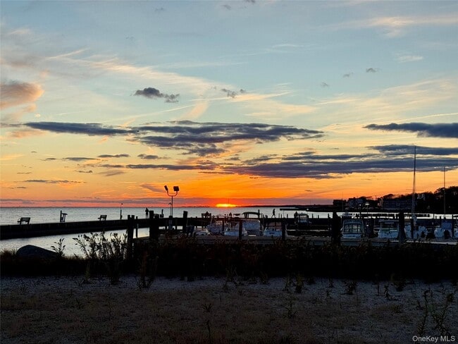 Building Photo - 42 Browns River Rd