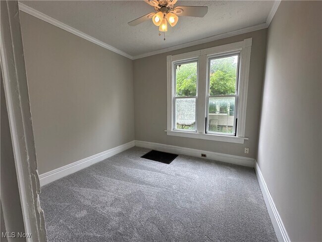 Building Photo - 45 E Prospect St