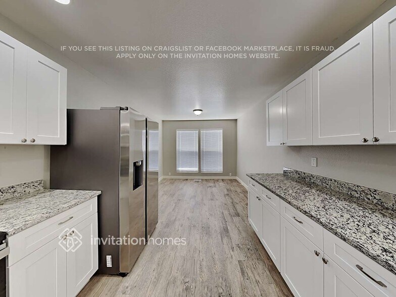 Building Photo - 7564 Dobbs Dr