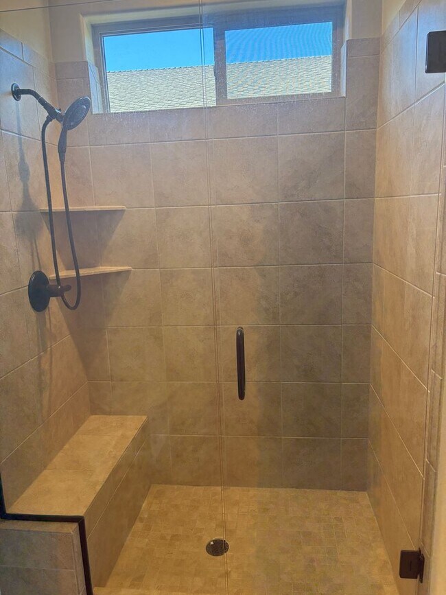 Building Photo - Unfurnished, 1-Year Long-Term Rental (Procure Only)