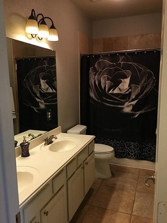 Building Photo - 24419 Lake Path Cir