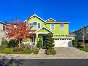 Building Photo - Four Bedroom Napa Home