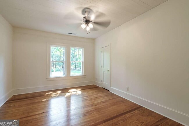 Building Photo - 5380 Guthrie Rd