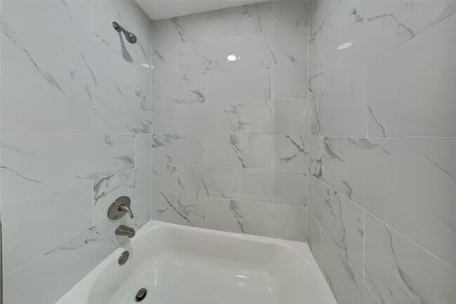 Building Photo - 18803 Racquet Sports Way